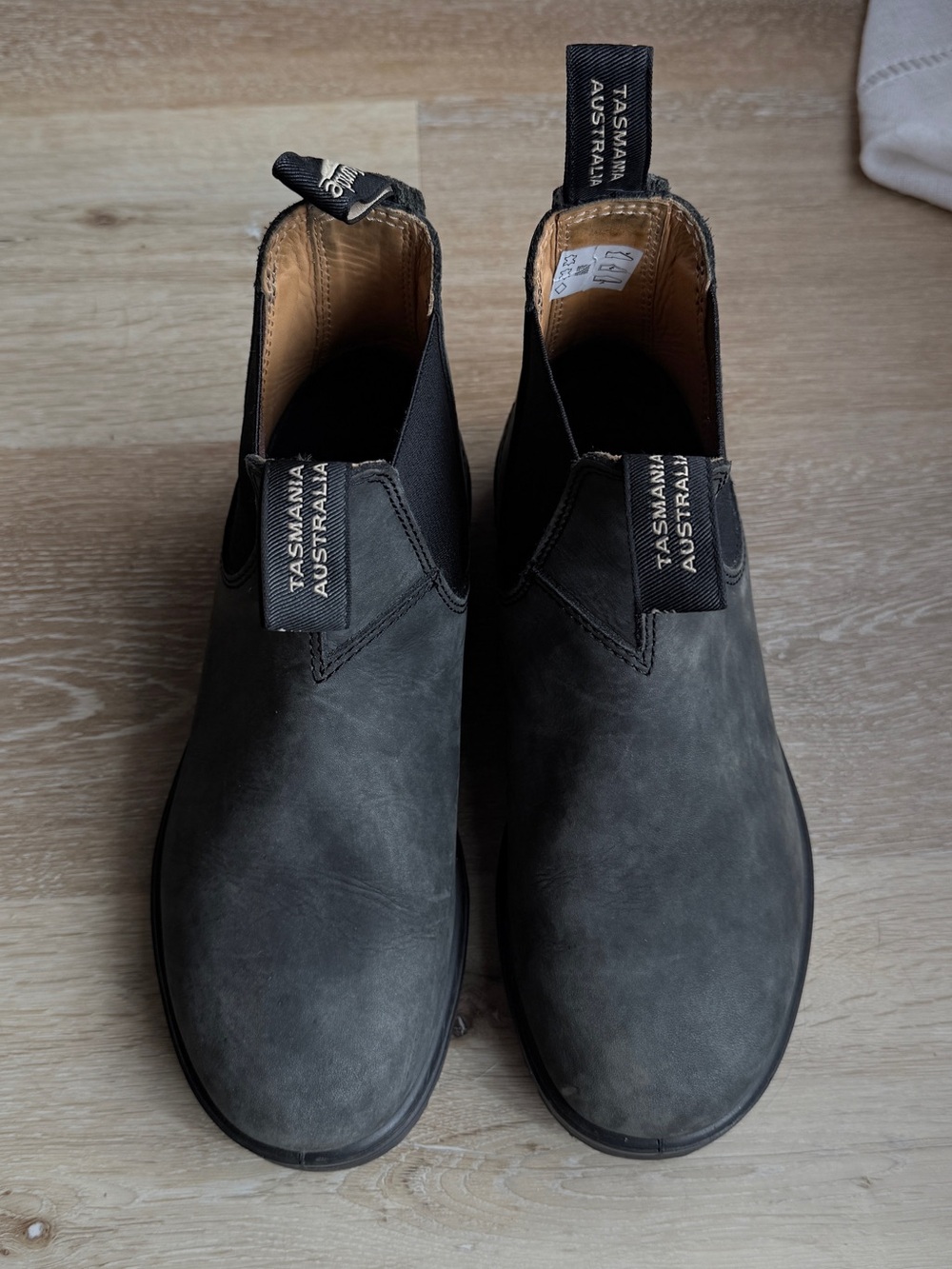 Blundstone 587 Classic Chelsea Boots Rustic Black Leather 5.5 AU/UK